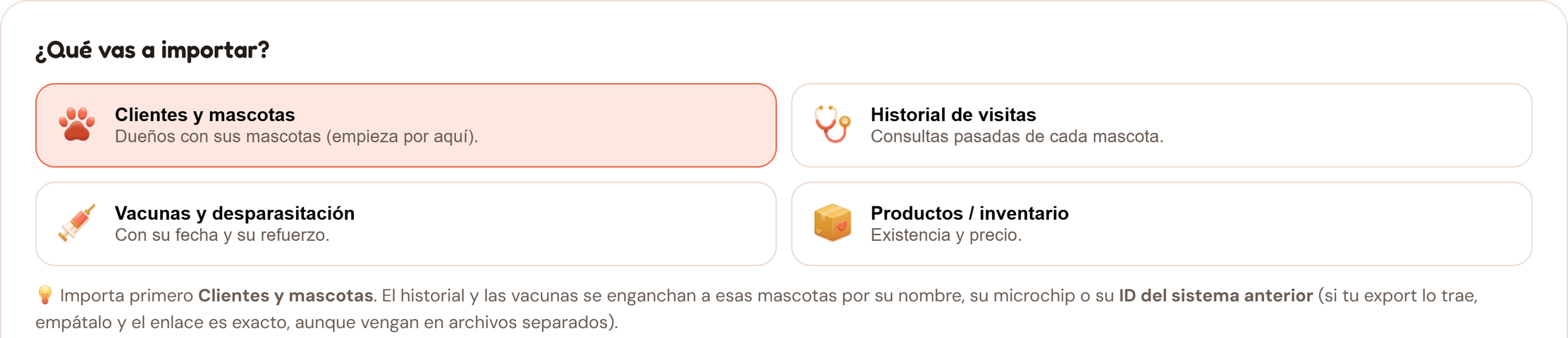 Pantalla de importación de Nimo con las cuatro categorías: clientes y mascotas, historial de visitas, vacunas y desparasitación, productos e inventario